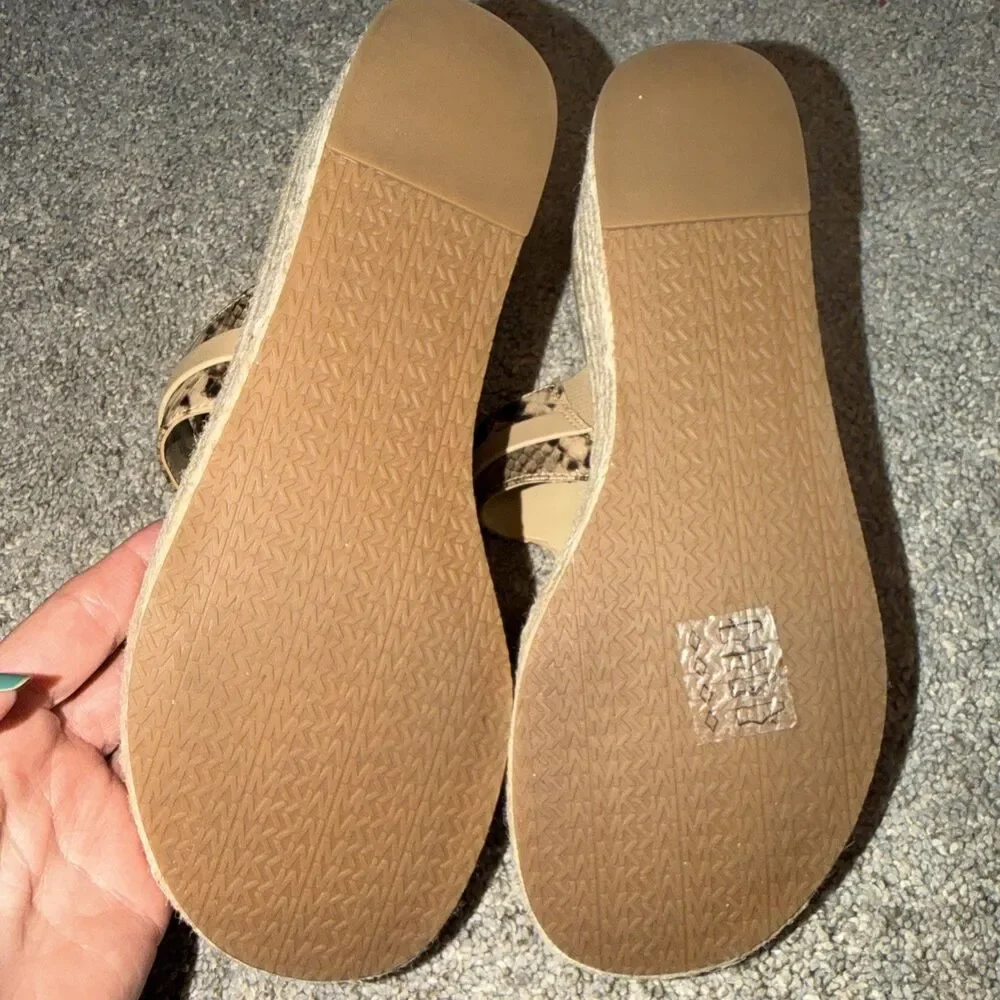 Y2K Hobo MK Zoe Rattan Wedge Sandal Faux Python Leather Women Sz 7.5 M Camel